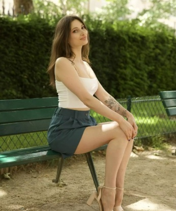 Открой для себя новый уровень наслаждения со мной. У меня есть много опыта, поэтому я знаю, как доставить настоящее удовольствие. Отдохни от повседневной рутины и окунись в мир страсти и наслаждения. Я гарантирую полную конфиденциальность и безопасность. Позволь себе расслабиться в компании искусной проститутки. Фото 100% мои. Возможны выезды, встречи в отеле. Жду тебя в Москве. 🌹❤️😈🔞 2379, 25 лет